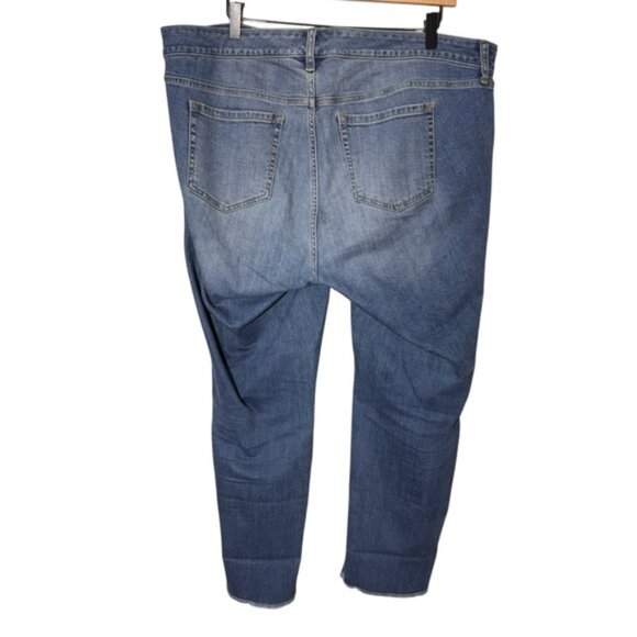 Torrid Crop Boyfriend Straight Vintage Stretch Mid-Rise Jean Size 16 - Picture 7 of 9